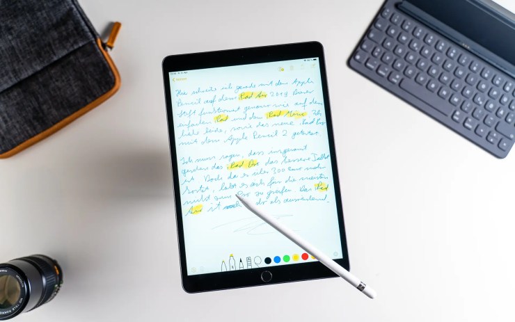 iPad Air 3 (2019) с карандашом Apple